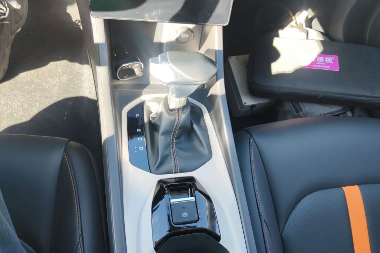 东风风神 奕炫 2023款 马赫版 1.5L 自动追风版局部细节18