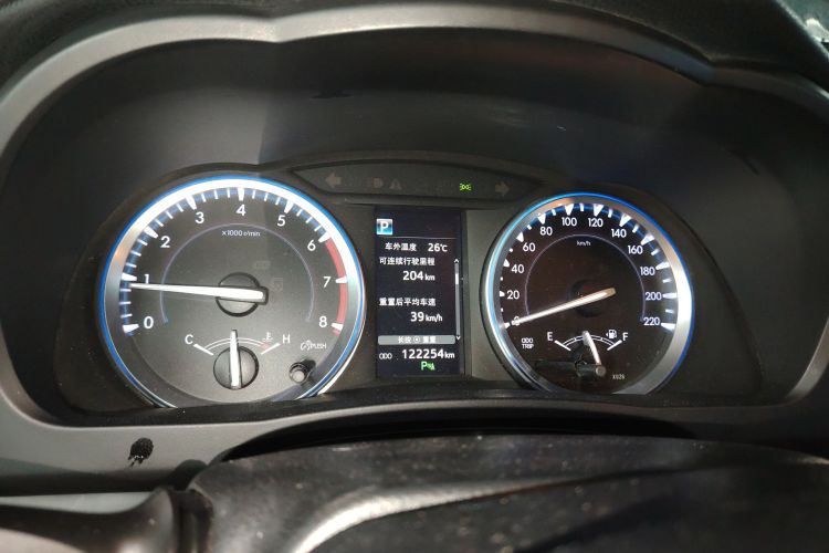 丰田 汉兰达 2018款  2.0T 两驱豪华版 7座 国VI中控内饰14