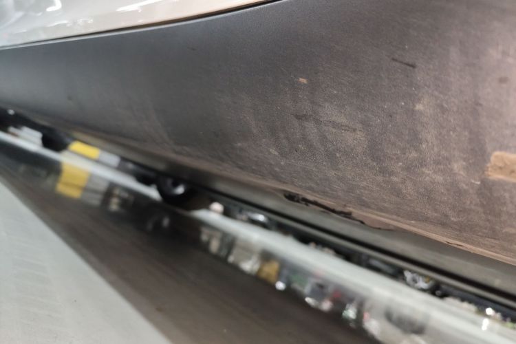 特斯拉 Model Y 2025款 长续航全轮驱动版局部细节9001