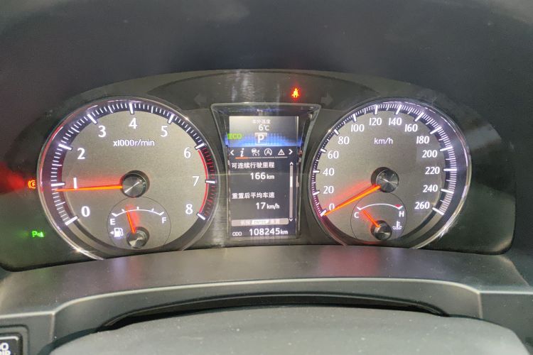 丰田 皇冠 2017款 2.0T 运动版中控内饰14