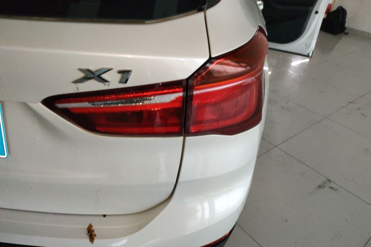 宝马X1 2016款 sDrive18Li 尊享型车身外观6006