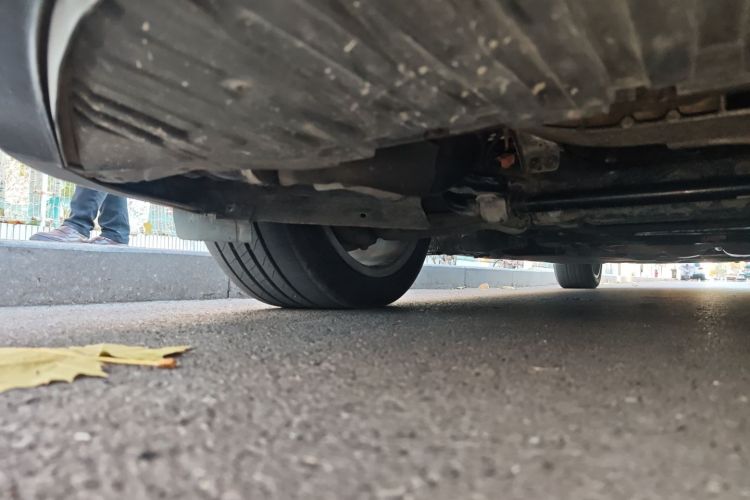 奥迪A8 2013款 A8L 40 hybrid局部细节9001