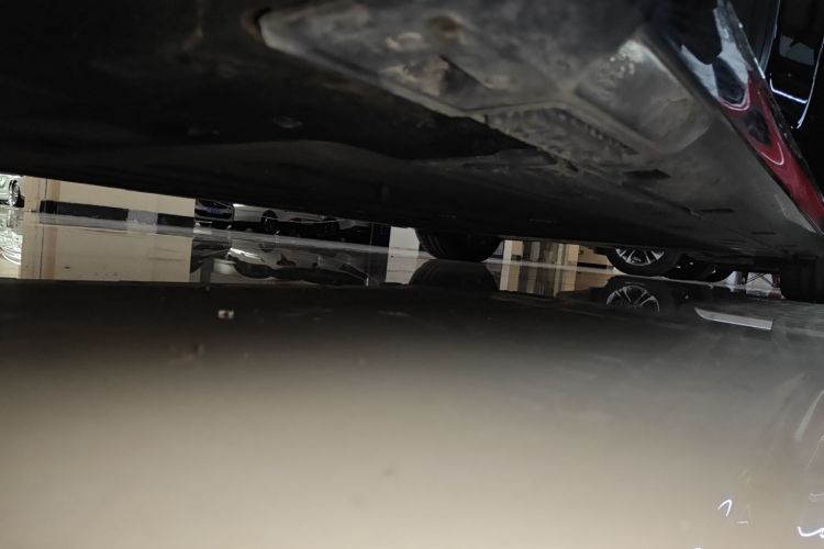 鸿蒙智行 享界S9 2024款 纯电 Ultra 四驱旗舰版局部细节9002