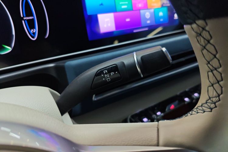 欧拉好猫 2023款 401km标准续航 舒享型 磷酸铁锂局部细节18