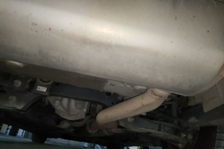 宝马3系 2019款 320Li M豪华套装局部细节9009