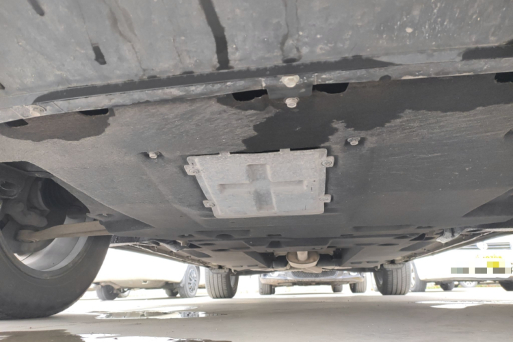 红旗HS5 2019款 2.0T 智联旗享版局部细节9007