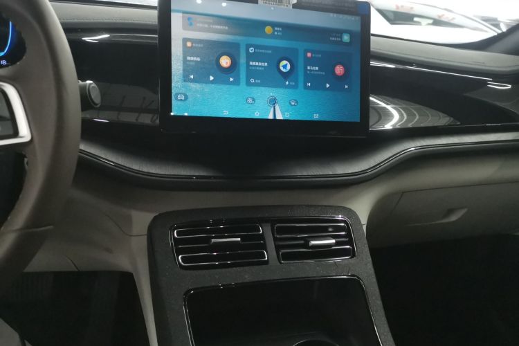 比亚迪 秦PLUS 2024款 荣耀版 DM-i 55KM领先型中控内饰16