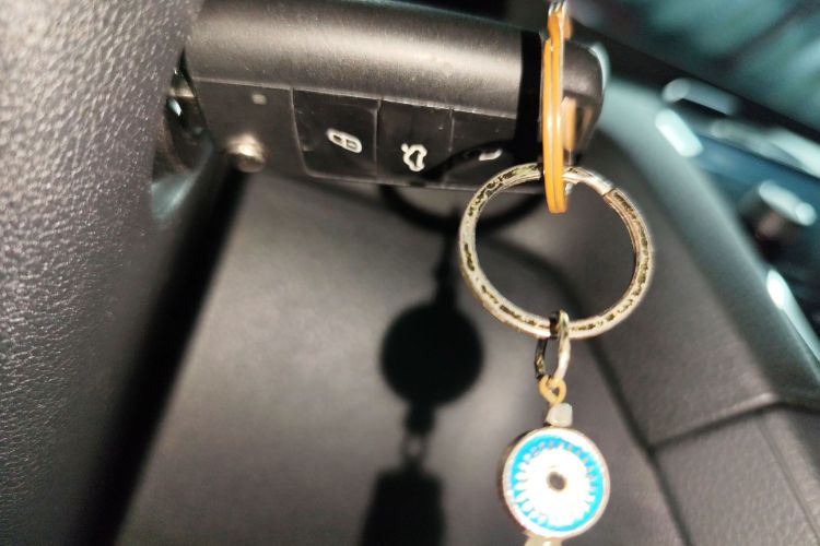 大众 高尔夫(进口) 2019款 1.8TSI 旅行版中控内饰7001