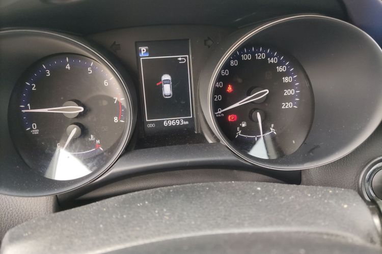 丰田C-HR 2020款 2.0L 领先版中控内饰15