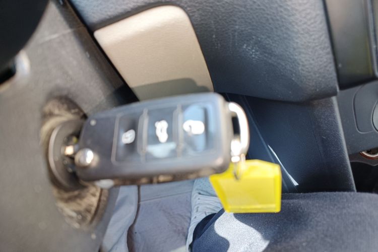 大众 Polo 2013款 1.6L 手动舒适版中控内饰11