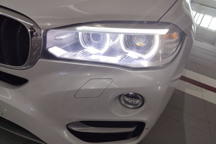 宝马X6 2015款 xDrive35i 领先型局部细节36