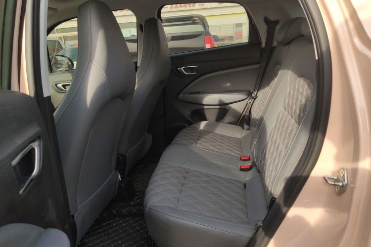 零跑汽车 零跑T03 2021款 400舒享版中控内饰21