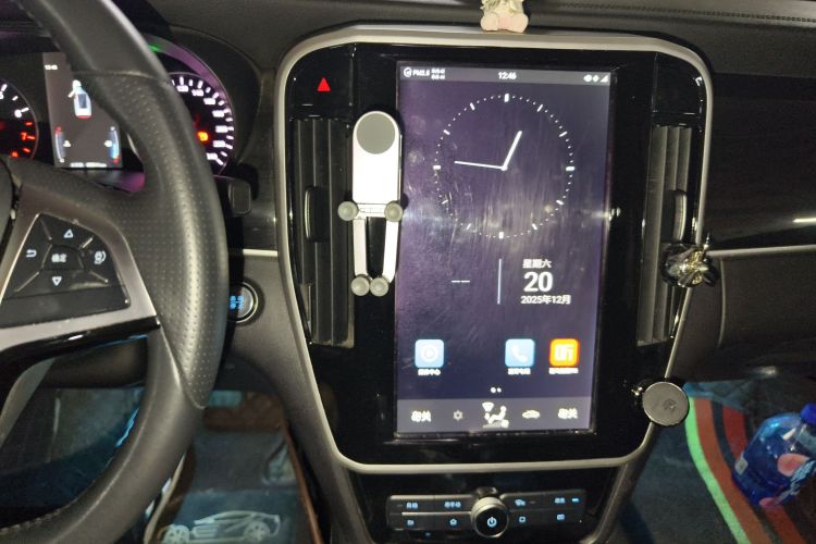 比亚迪 宋MAX 2018款 1.5T 自动智联尊享型 6座中控内饰16