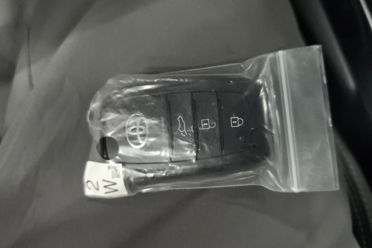 丰田 锋兰达 2022款 2.0L CVT豪华PLUS版中控内饰11