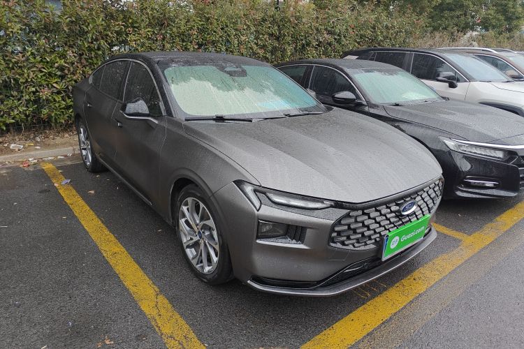 福特 蒙迪欧 2022款 EcoBoost 245 至尊型车身外观3