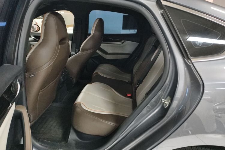 比亚迪 秦PLUS 2024款 荣耀版 EV 420KM领先型中控内饰21