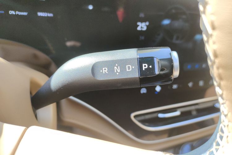 飞凡汽车 飞凡F7 2023款 进阶版中控内饰18