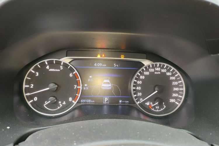 日产 天籁 2019款 2.0T XL Upper 智享版中控内饰14