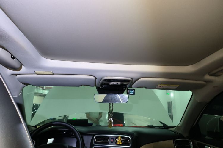 领克01 2017款 2.0T 两驱型版局部细节22