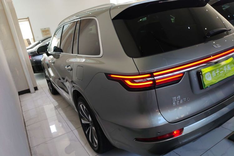 理想汽车 理想ONE 2021款 增程6座版车身外观4