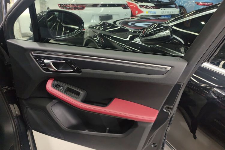 保时捷 2023款 Macan 2.0T中控内饰42