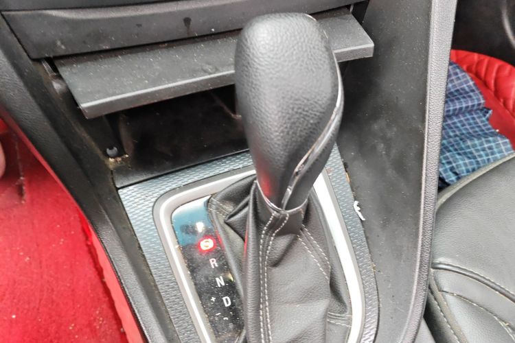 别克 英朗 2019款 18T 自动互联精英型 国VI中控内饰18