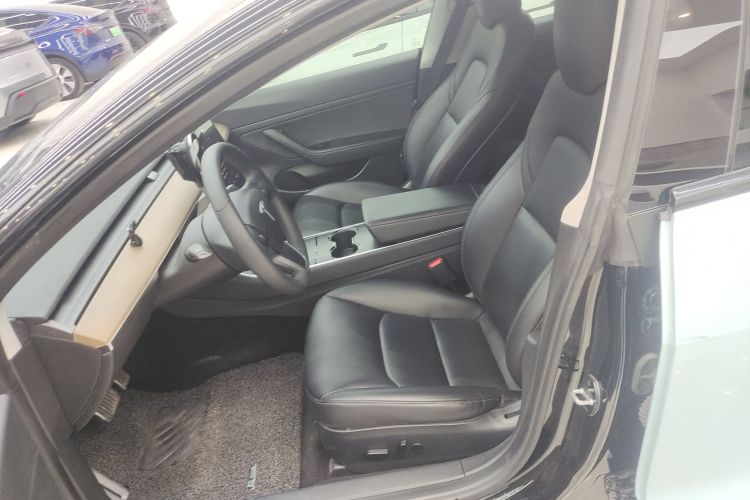 特斯拉 Model 3 2020款 改款 标准续航后驱升级版中控内饰19