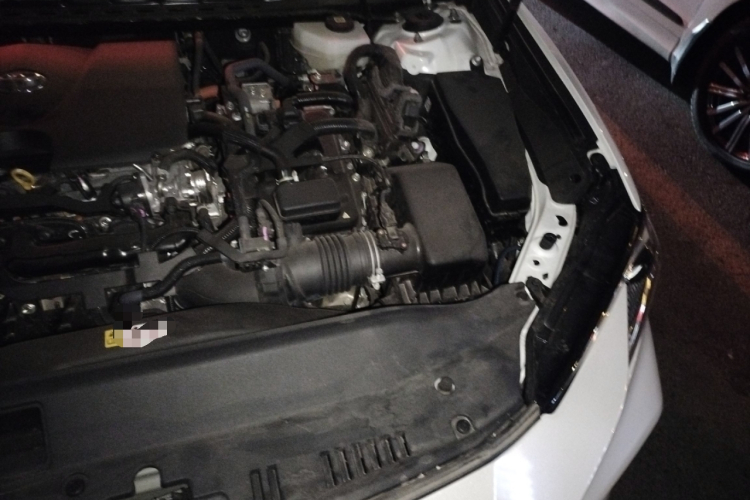 丰田 凯美瑞 2024款 双擎 2.0HXS 运动Plus版局部细节9007