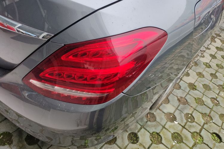 奔驰C级 2018款 C 200 L 运动版车身外观6006