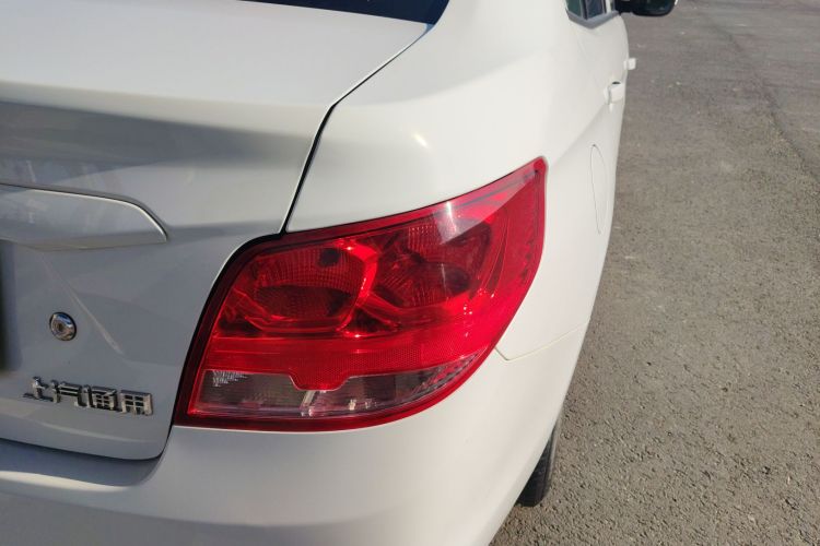 雪佛兰 2018款 赛欧3 1.3L AMT理想版车身外观9