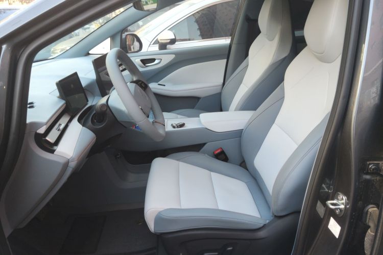 名爵 MG4 EV 2026款 437 从容版中控内饰19