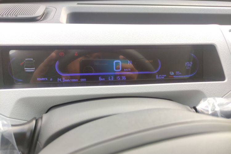 吉利银河 2024款 熊猫mini 200km 耐力熊中控内饰14