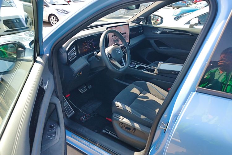 大众 途观L 2024款 PRO 380TSI 四驱R-Line智尊版中控内饰7003