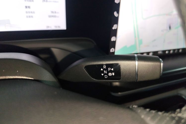 小鹏P7 2023款 P7i 702 Max局部细节18