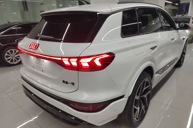 奥迪Q6L e-tron 2026款 首发领航版车身外观7