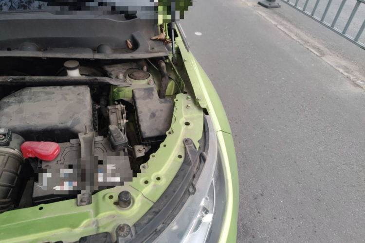 陆风X7 2015款 2.0T 全景尊贵版局部细节9007