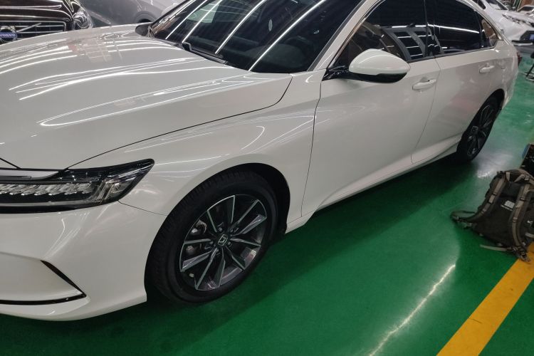 本田 英仕派 2022款 260TURBO 精致版车身外观4
