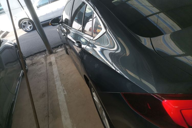 别克 君威 2019款 20T 豪华型 国VI车身外观4