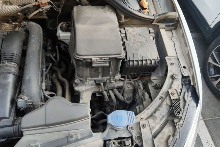 奥迪Q3 2018款 30周年年型 30 TFSI 时尚型局部细节9007