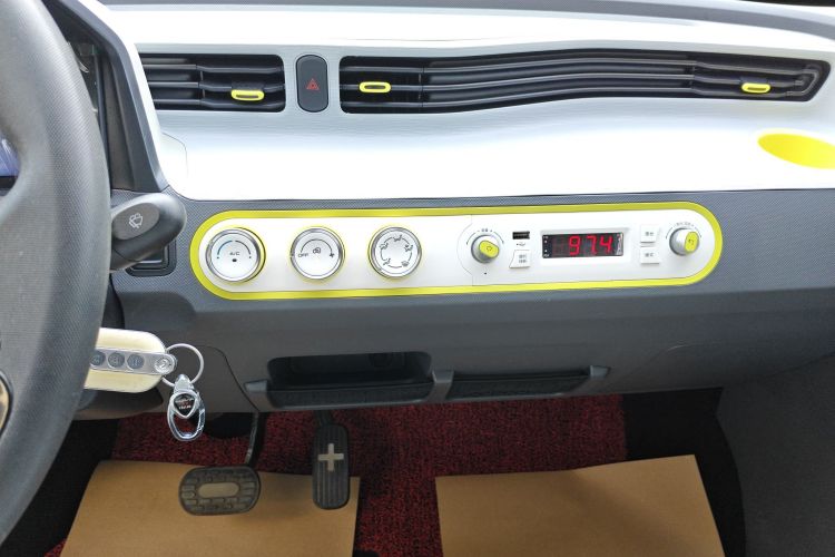 五菱汽车 宏光MINIEV 2022款 马卡龙绘色款 磷酸铁锂中控内饰16