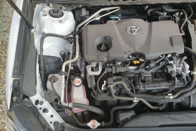 丰田 凯美瑞 2021款 双擎 2.5HGVP 领先版局部细节9006