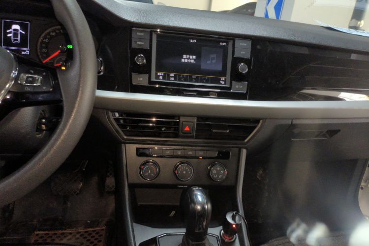 大众 朗逸 2019款 280TSI DSG舒适版 国VI中控内饰16