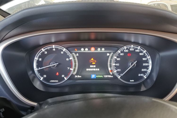 广汽传祺 传祺GS5 2019款 270T 自动尊享版中控内饰14