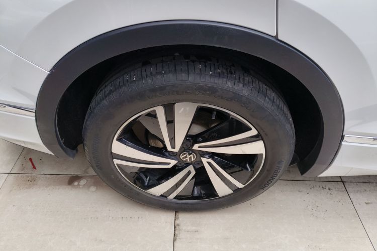 大众 途观X 2022款 330TSI 两驱越享版车身外观6008