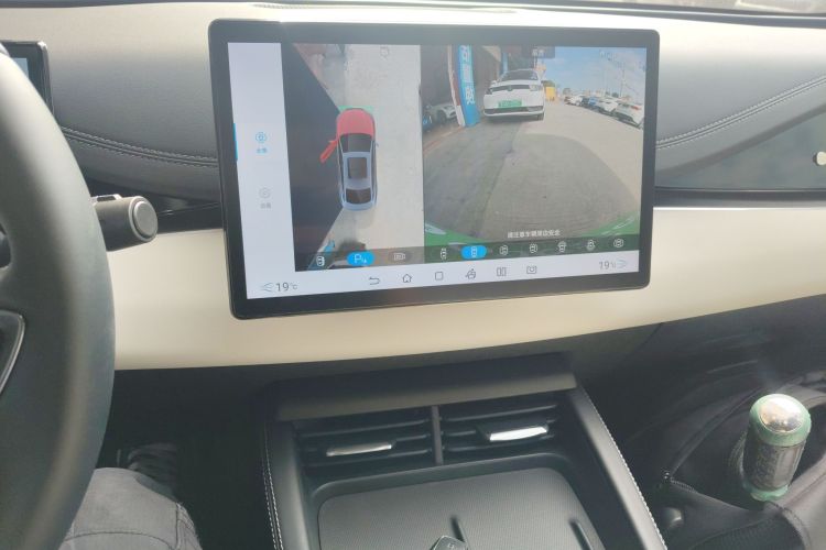 比亚迪 海豹06新能源 2024款 DM-i 80KM尊贵型中控内饰16