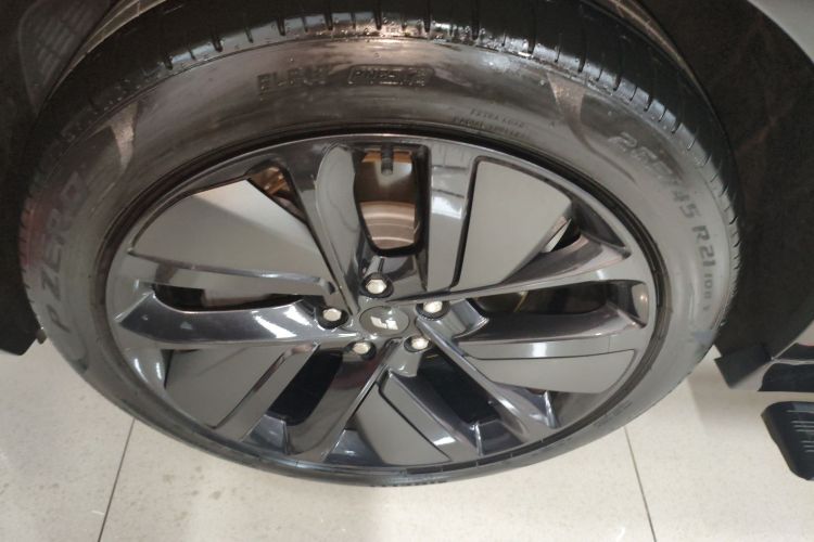 理想汽车 理想L9 2022款 Max车身外观6007