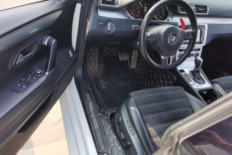 一汽-大众CC 2016款 2.0TSI 豪华型中控内饰7003