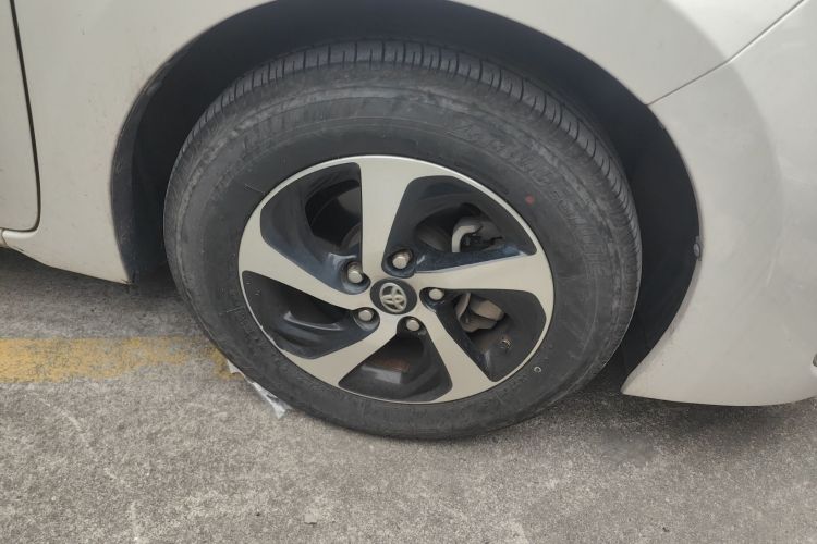 丰田 雷凌 2017款 改款 185T CVT新锐版 国V车身外观10