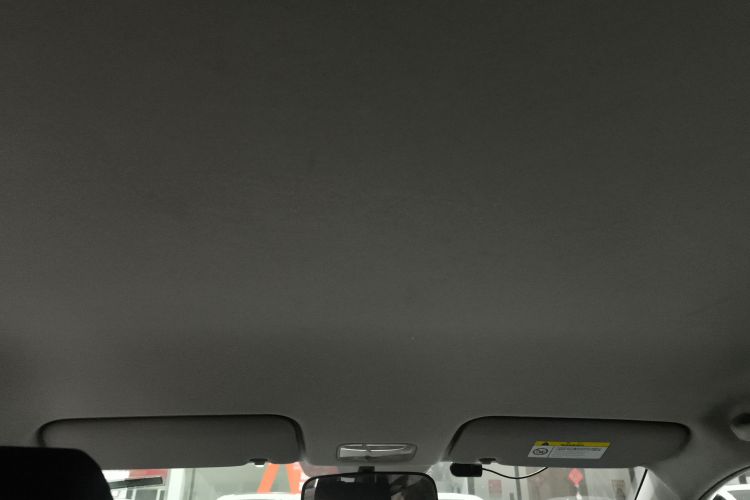 现代 瑞纳 2017款 1.4L 手动焕彩版 国V中控内饰22