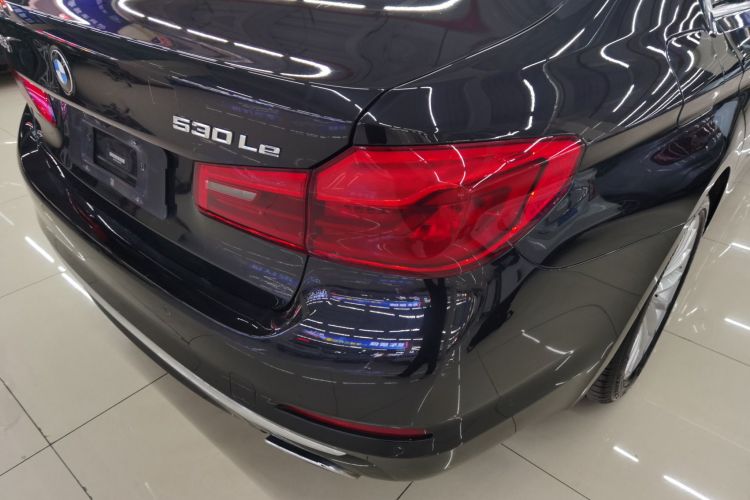 宝马5系新能源 2020款 里程升级版 530Le 豪华套装车身外观6001